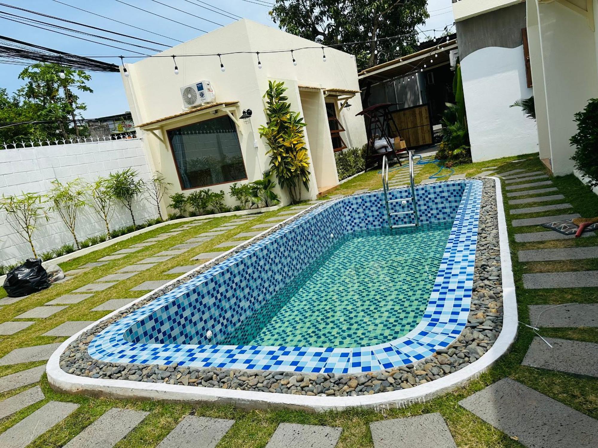 Mon House Hotel Phan Thiết Buitenkant foto