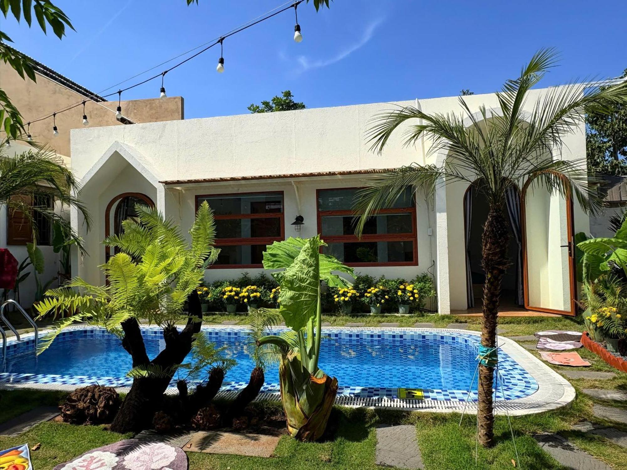 Mon House Hotel Phan Thiết Buitenkant foto